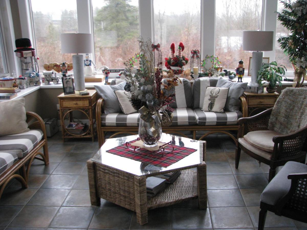 Clyde Hall Bed And Breakfast Lanark ภายนอก รูปภาพ