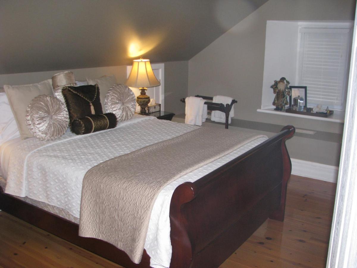 Clyde Hall Bed And Breakfast Lanark ภายนอก รูปภาพ